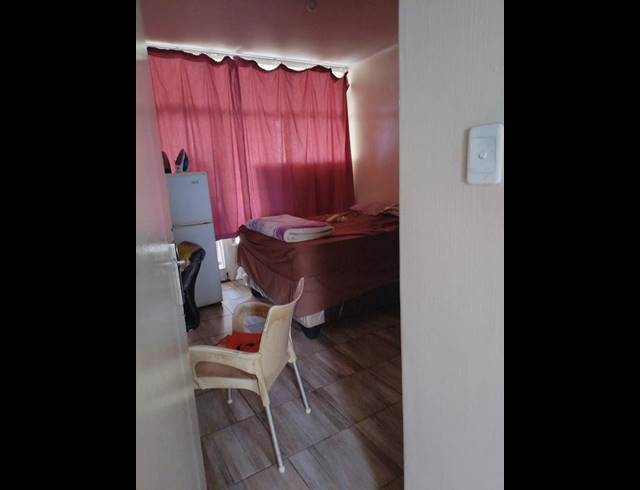 5 BEDROOM APARTMENT FOR SALE IN PRETORIA